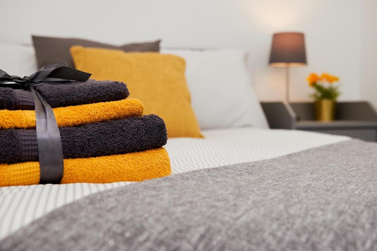 High Spec 2 Bed Apartment W/Parking Available Λονδίνο Εξωτερικό φωτογραφία